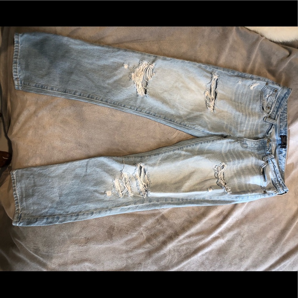 BOYFRIEND JEANS